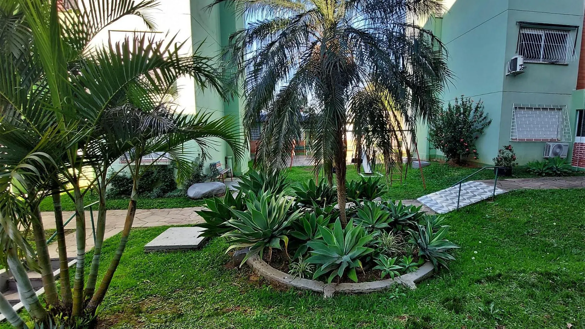 Apartamento Top, 3 dormitórios, Wi-Fi 200 Mbps Porto Alegre Brasil